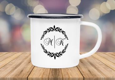 Camping Tasse - Monogram Kranz - Wunschinitialen - Emaillebecher weiß - 2 Größen