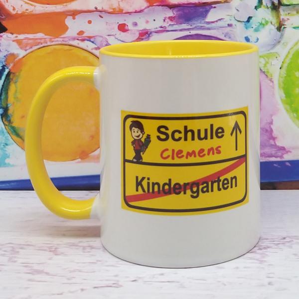 Tasse - Schild gelb Name drin Jungs